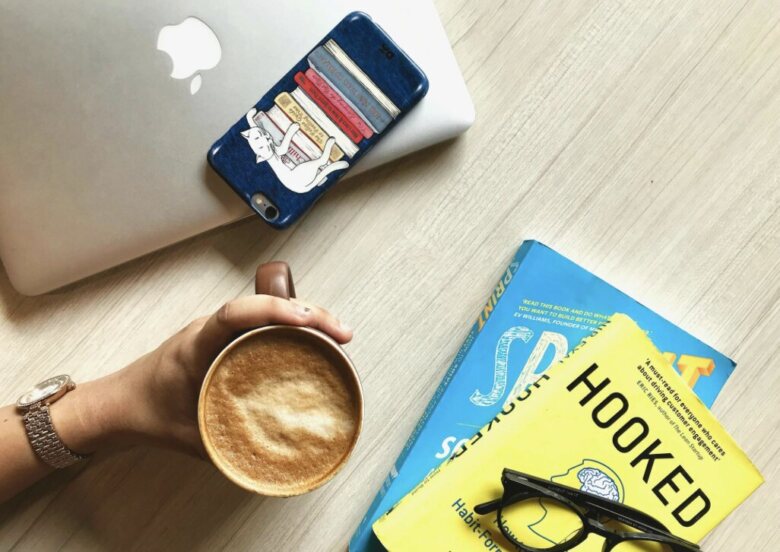 【徹底比較】ブッコミvs 他のおすすめ人気電子書籍サービス3選